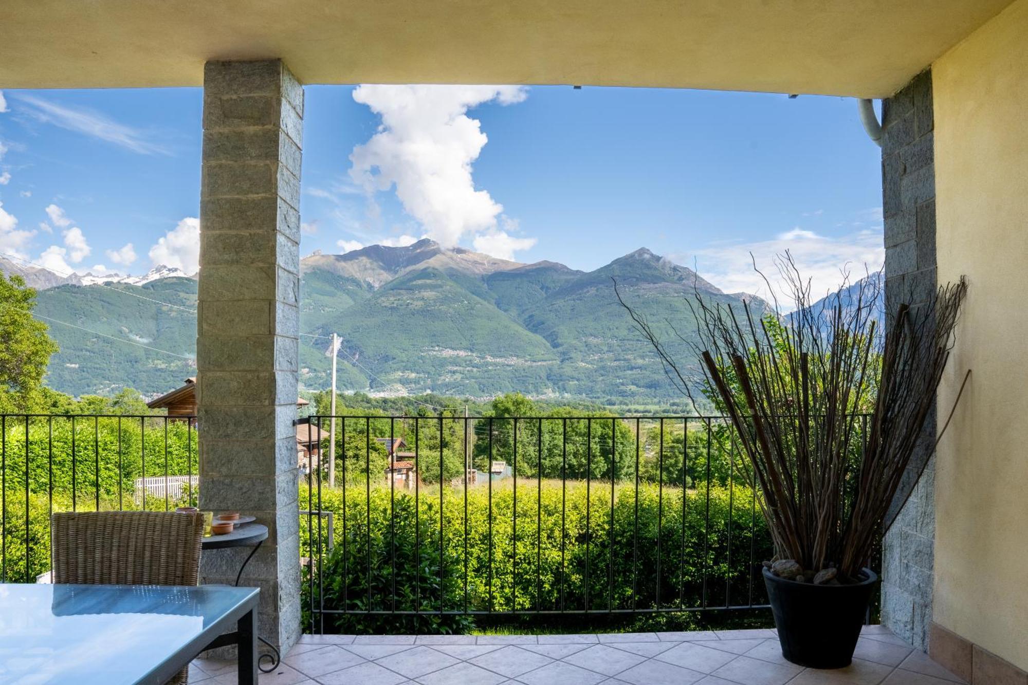 Casa Latteria Lake Como Colico Esterno foto